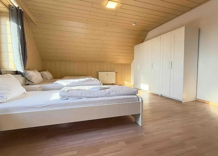 Wa1002 Geraeumige Monteurwohnung Uebergangswohnung Wackersdorf
